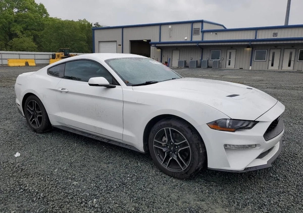 Ford Mustang cena 48600 przebieg: 93444, rok produkcji 2018 z Żerków małe 56